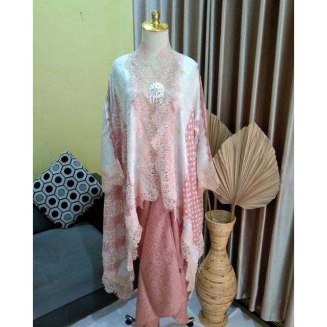 SET OUTER LACE BATIK VISCOSE/OUTER LACE ROK LILIT