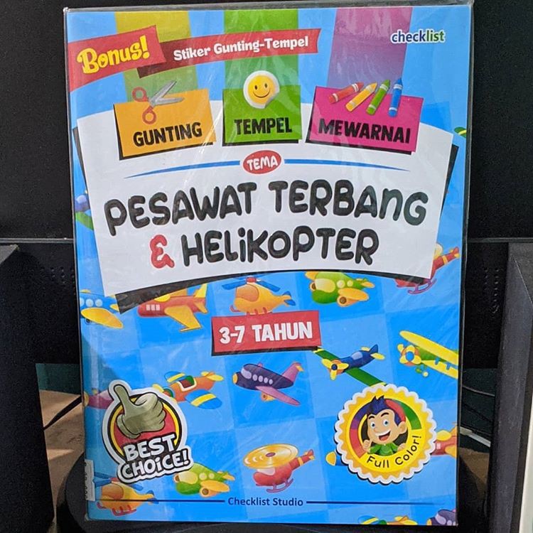 

GUNTING TEMPEL MEWARNAI: TEMA PESAWAT TERBANG & HELIKOPTER (3-7 TAHUN) + STIKER