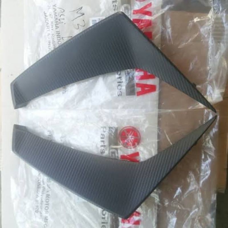 SAYAP LUAR BAWAH MIO M3 CARBON KEVLAR