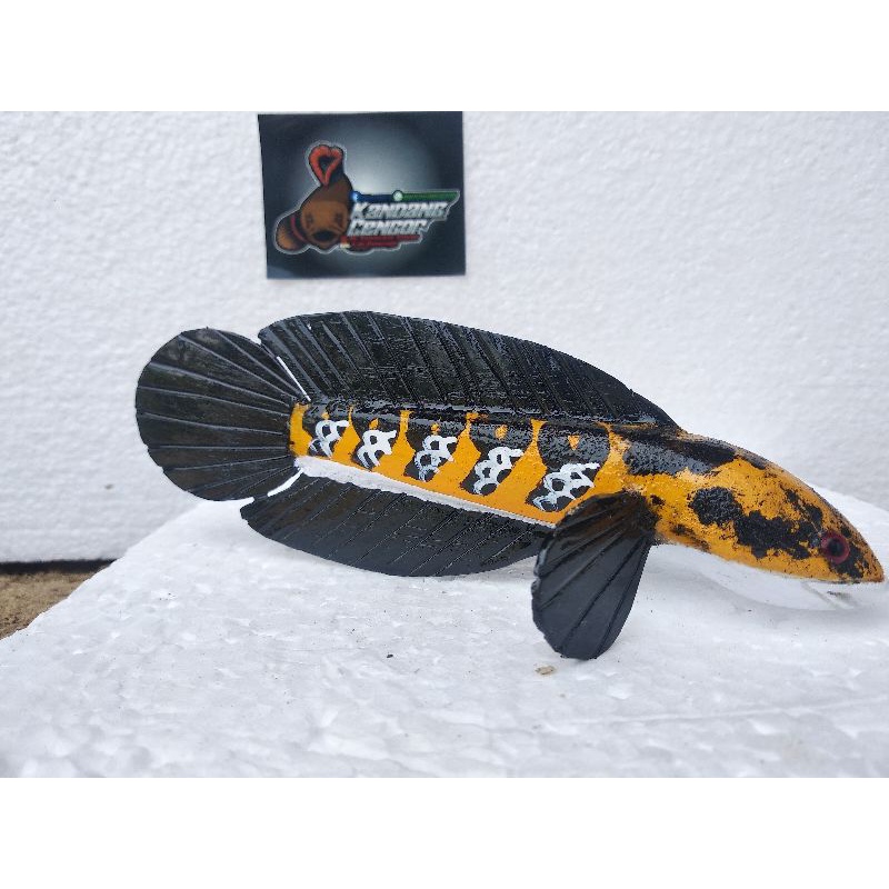 patung channa maru yellow