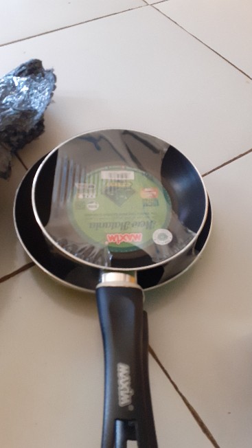 Maxim Halania 2pcs Set( Frypan 18 Cm, Frypan 22 Cm )