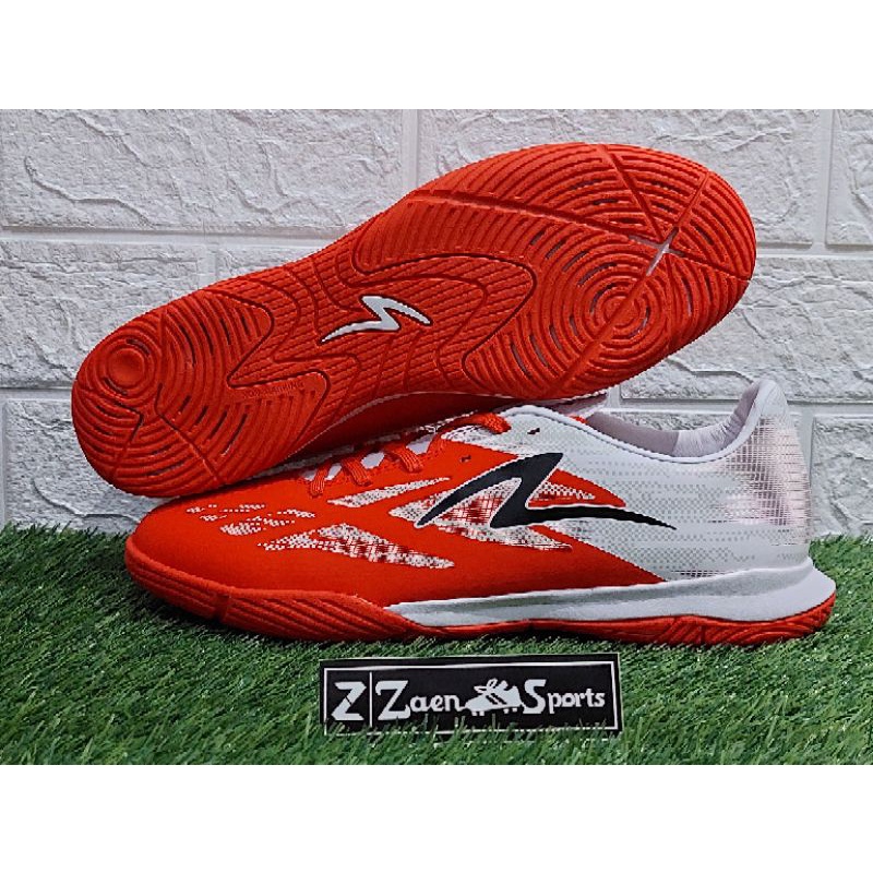 Specs Alpha Pro Garuda Attack