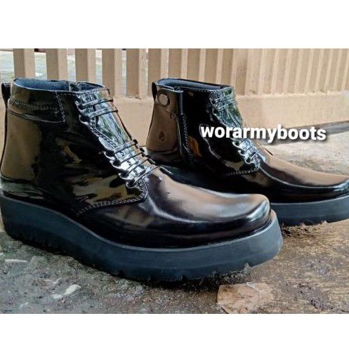 Sepatu Pdh kulit kilap model P2021 sol TEBAL bgt 3-5cm real Pict 100% harga promo Size 38-46 By Wor Army Boots