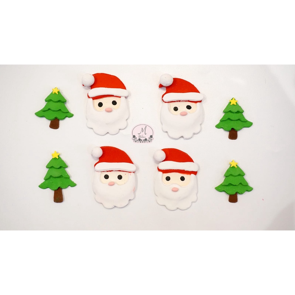 

Gumpaste Santa & Pohon Natal 8pcs