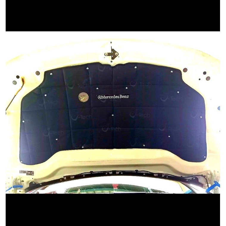 Peredam Kap Mesin Mercy GLA 200 AMG