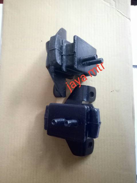 Engine mounting dudukan mesin  isuzu panther 2.5cc harga satuan