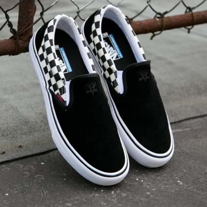 promo vans slip on checkerboard x thrasher terbaru
