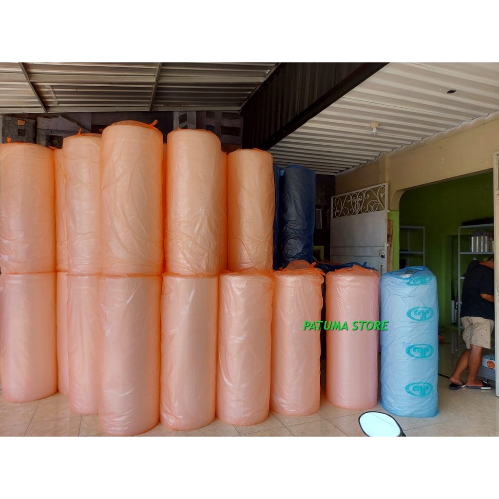 

Plastik Packing Buble Warb Ukuran 125x100 meter Hitam