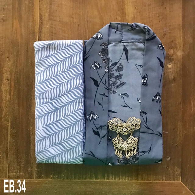 KEBAYA KUTUBARU JADUL NENEK BUNGA KARTINI