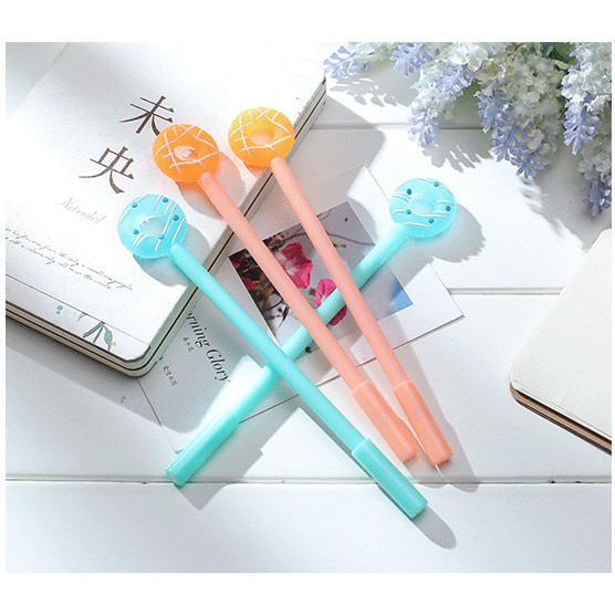 

Pulpen Gel Donat 0.38mm 2nd Edition