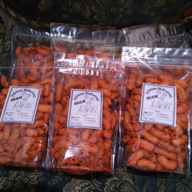

Jajanan Makaroni enak murah 100gr