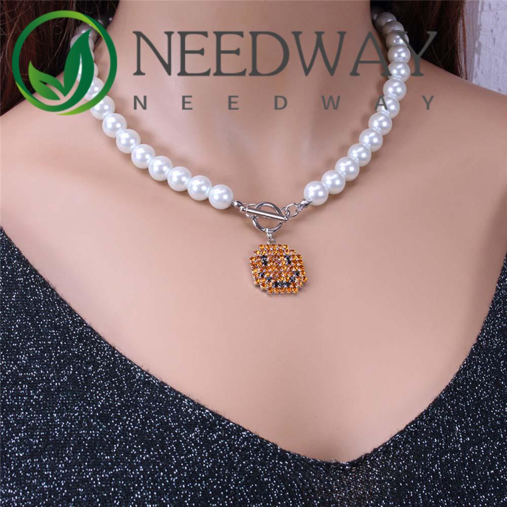 Needway  Elegant Smile necklace Retro Butterfly Pearl collarbone chain Women Cool style Korean Temperament OT buckle Simple Jewelry accessories