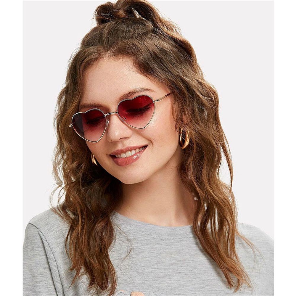 Lily Women Heart Sunglasses Fashion Perlindungan UV400 Kacamata Vintage Berbentuk Hati