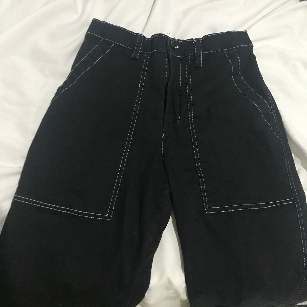 Celana Exposed Loony Store