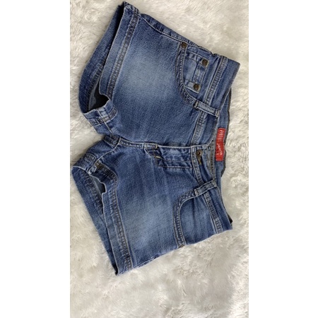 PRELOVEDcelana pendek Jeans