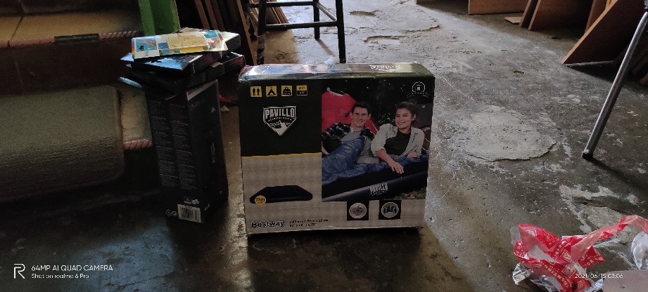 Bestway Kasur Angin Queen 3 Orang + Pompa + 2 Bantal + Sticker Lem