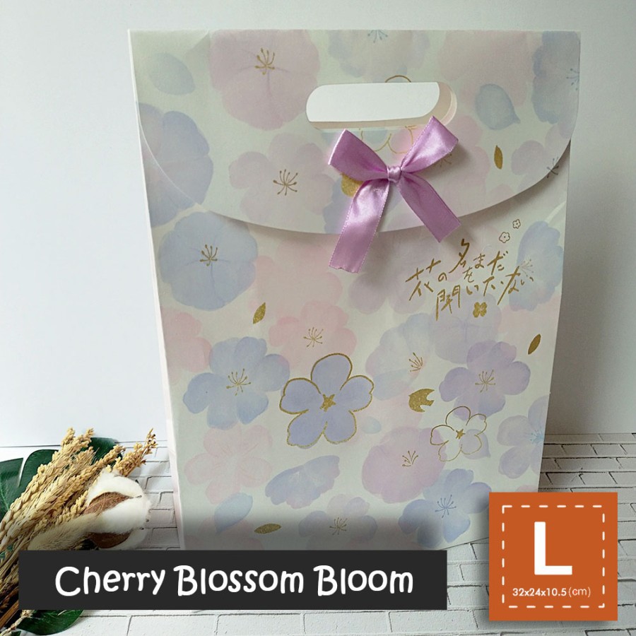 

Paper Bag Motif / Tas Kertas Kado / Tas Ulang tahun - L Cherry Blossom