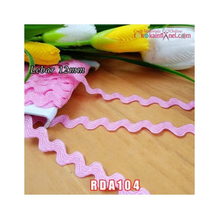 Rda104 Renda Biku Besar Pink Lebar 12mm 1 Roll +/ 17.5m