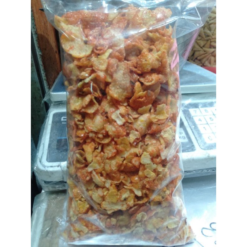 

camilan snack kiloan keripik kripik jagung penyet pedas manis daun jeruk 250 gr