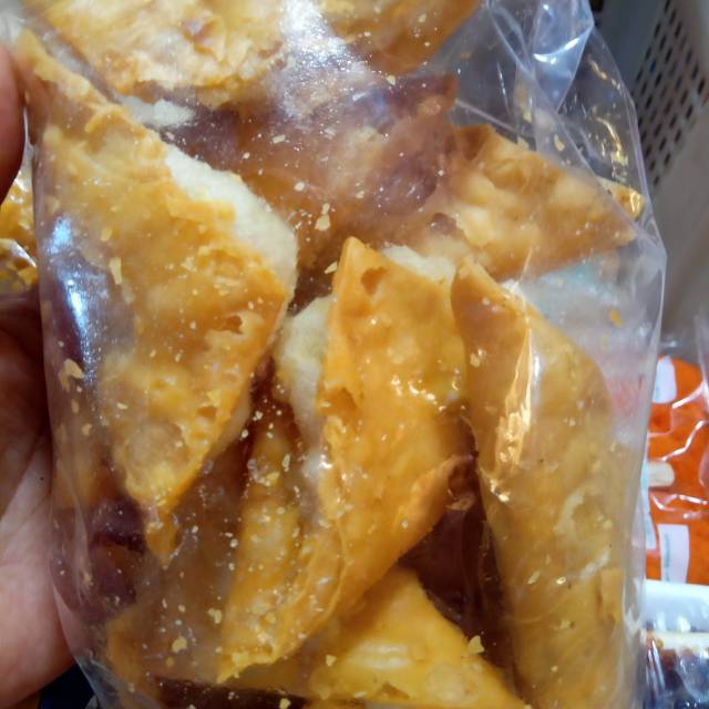 

Siomay kering segitiga isi 10 pcs