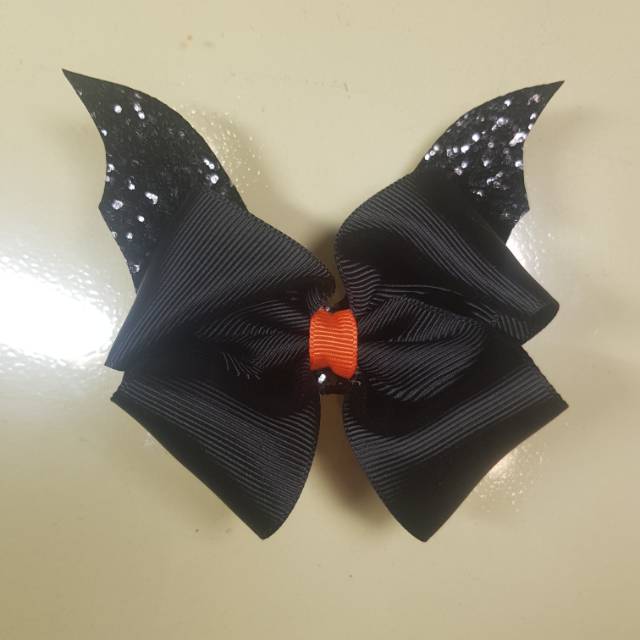 

Pita Halloween Bat Wing Glitter