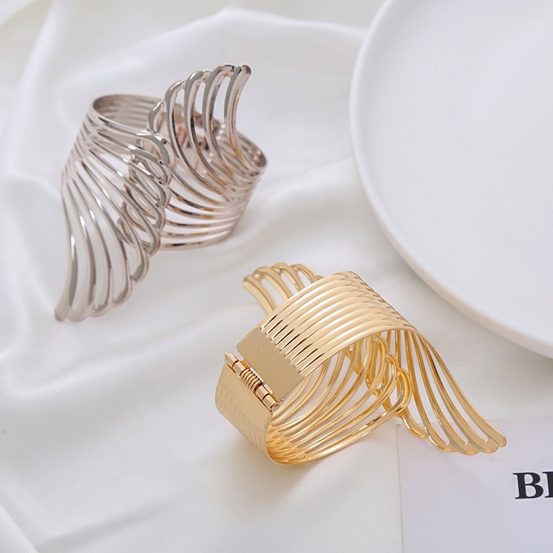 【COD Tangding】Cincin Klip Tirai Warna Emas Dan Silver Model Minimalis