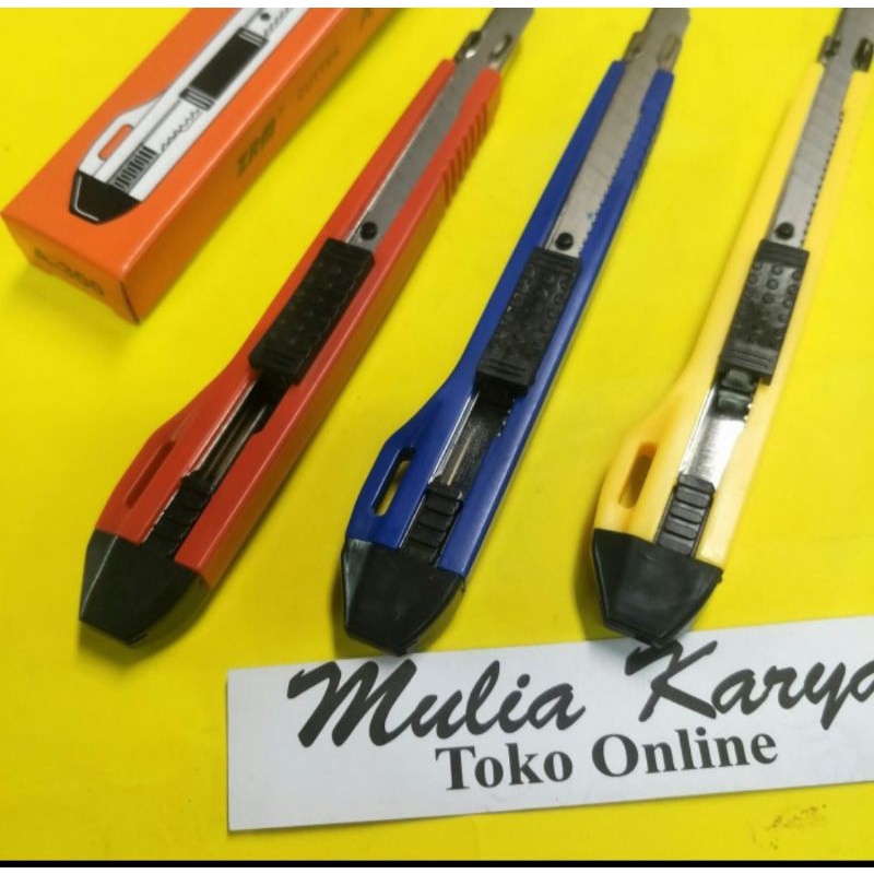 

Cutter Autolock A300 ZRM Gagang Tebal Mengunci Otomatis