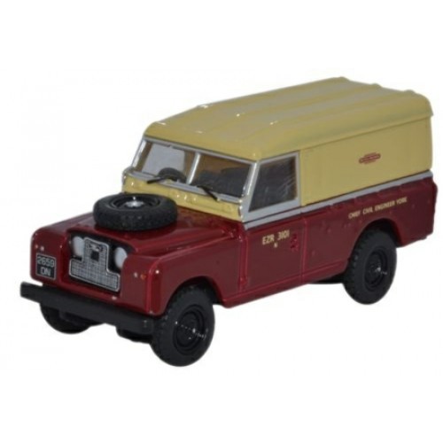 Oxford 1/76 LAND ROVER SERIES II HARD BACK BRITISH RAILWAYS