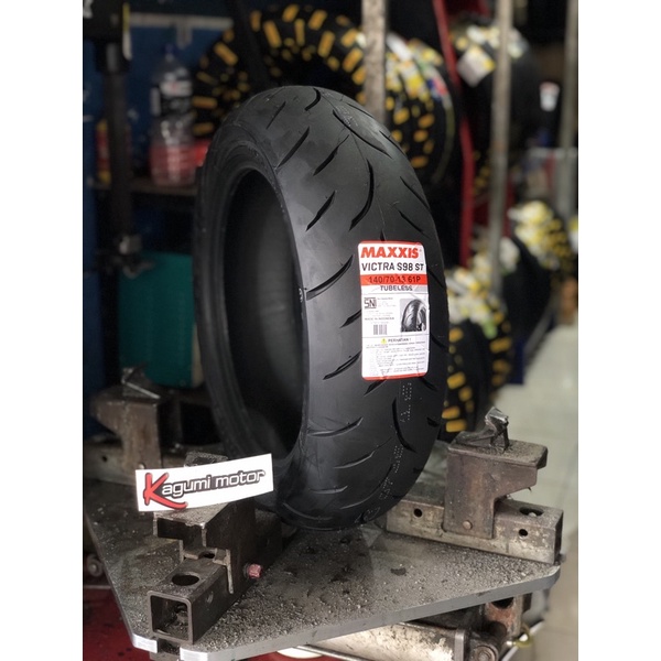 Ban Nmax maxxis Victra 140/70-13
