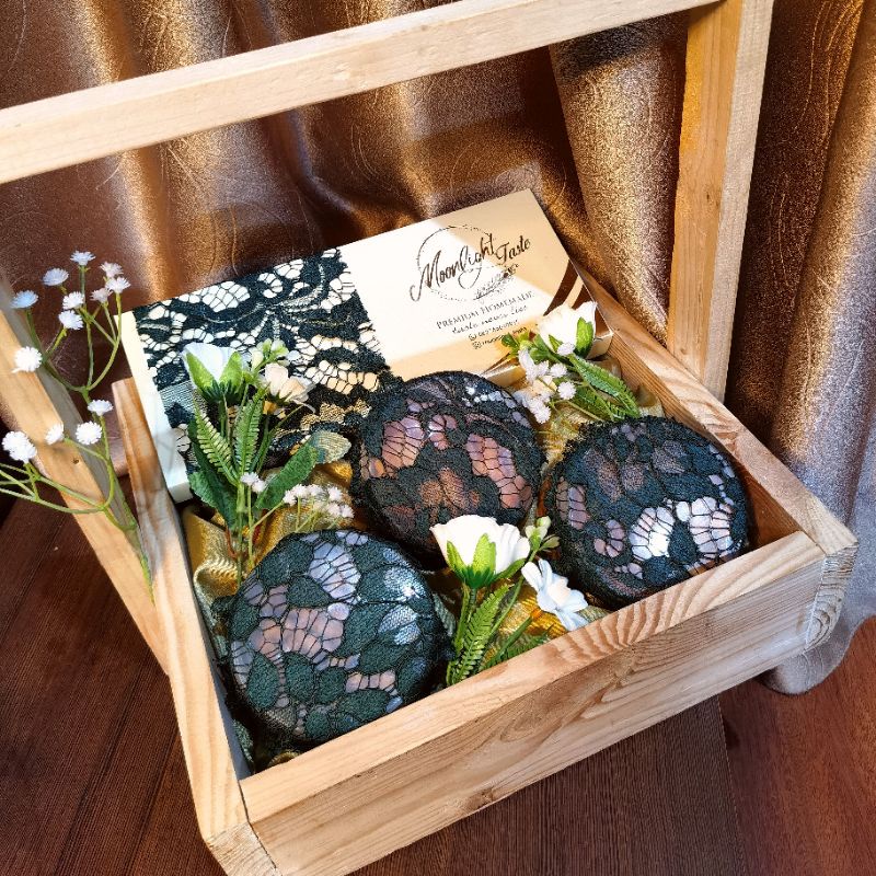 

Hampers Idul Fitri, Lebaran / Parcel Idul Fitri