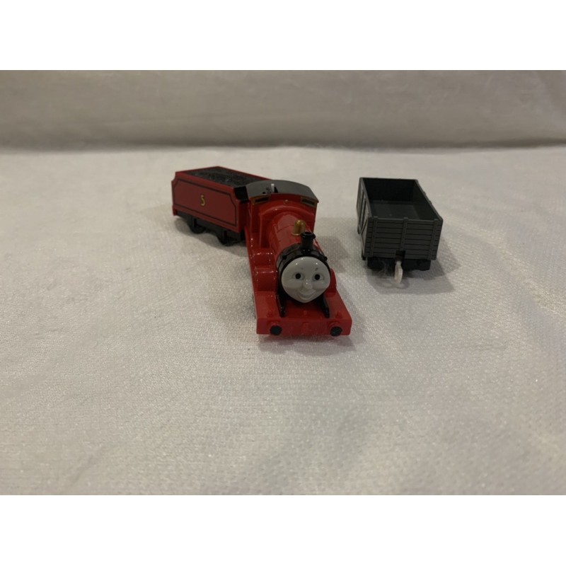takara tomy kereta plarail james used