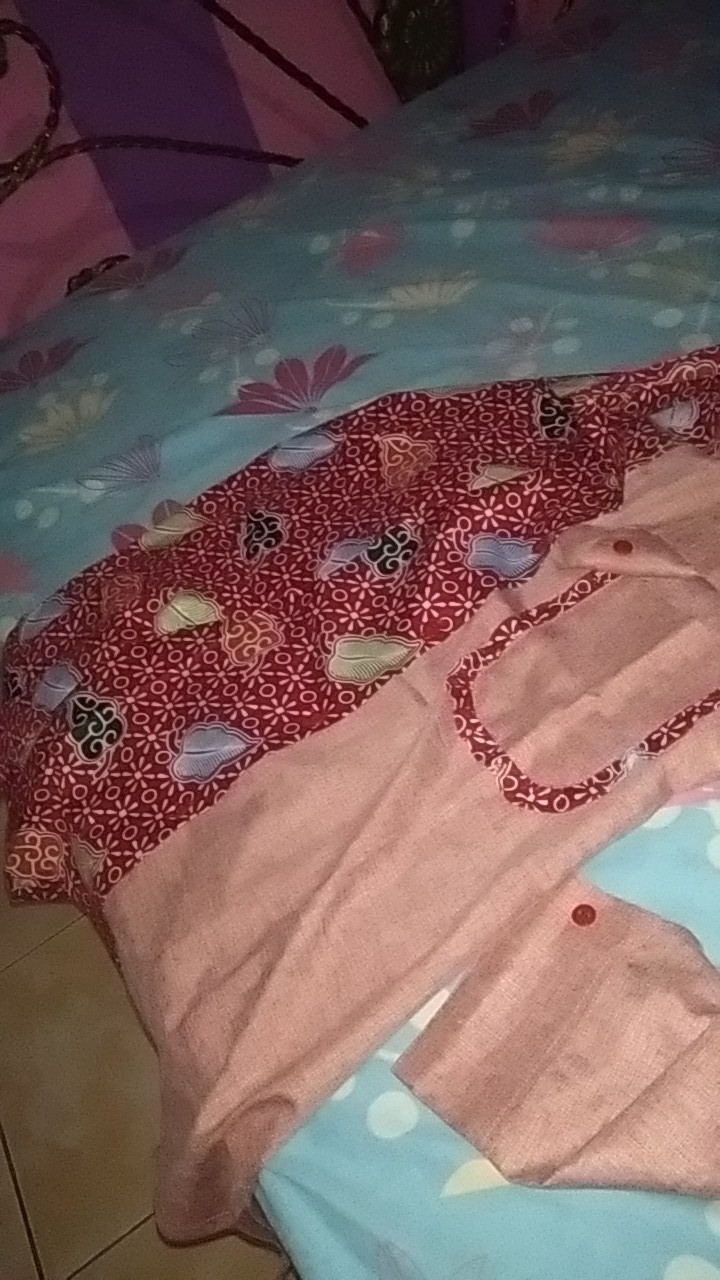 Atasan Batik Wanita Lilliana Leaf Busui 7203