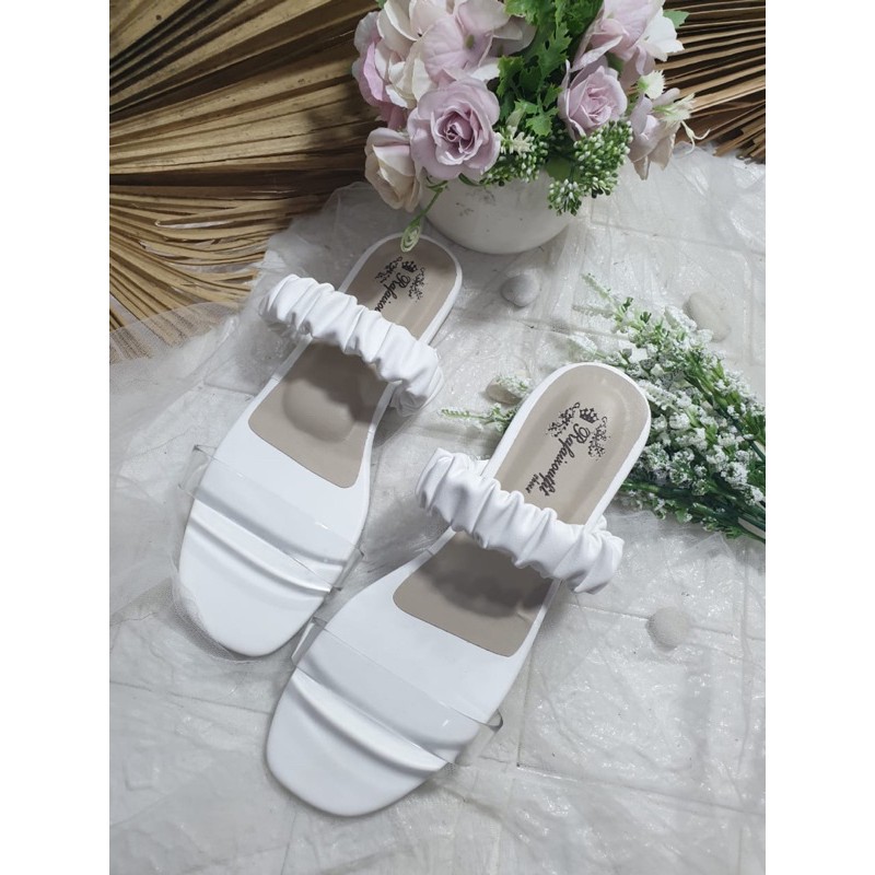 sandal Amanda putih flatshoes