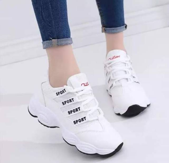 Sepatu sneakers sport 2