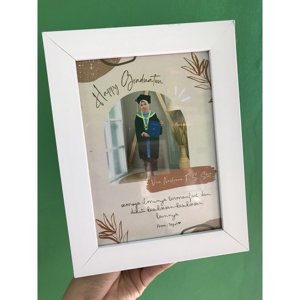 kado wisuda, kado pernikahan, kado ulangtahun, gradution,kado perpisahan kelas, kado untuk guru, kad