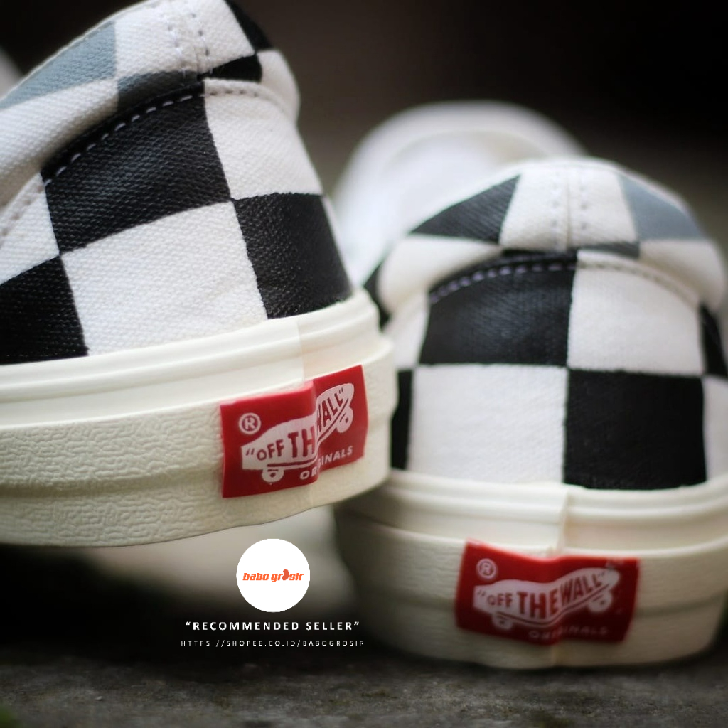 PROMO Sepatu Sneakers Vans Slip On Half Big Checkerboard, Harga Murah, Tampil Mewah, TOP Quality. Import Tag Made in China