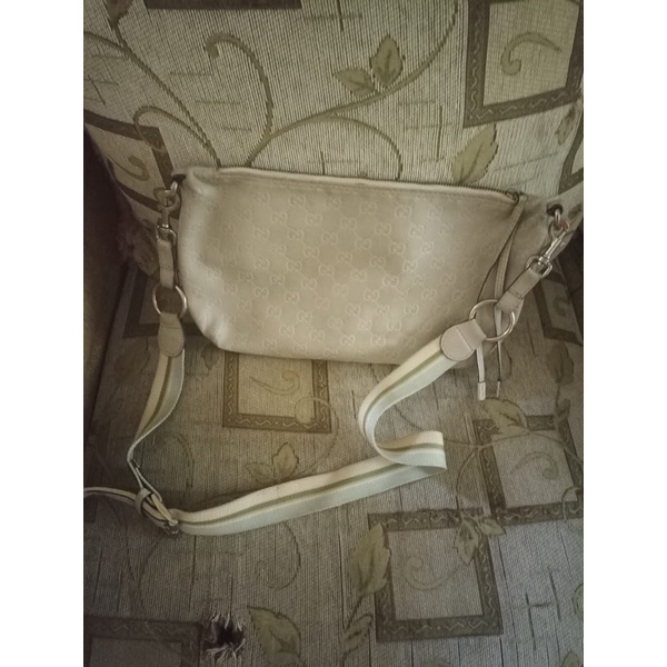 Tas Selempang Gucci - preloved