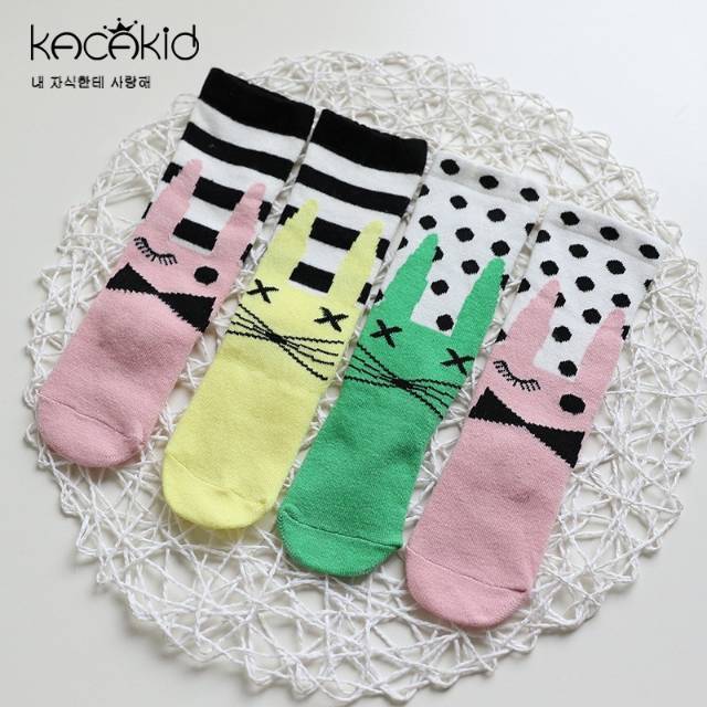 Kaos Kaki Anak Karakter / Kaos Kaki Panjang Anak / Kaos Kaki Anak Impor / Kaos Kaki Anak Lucu