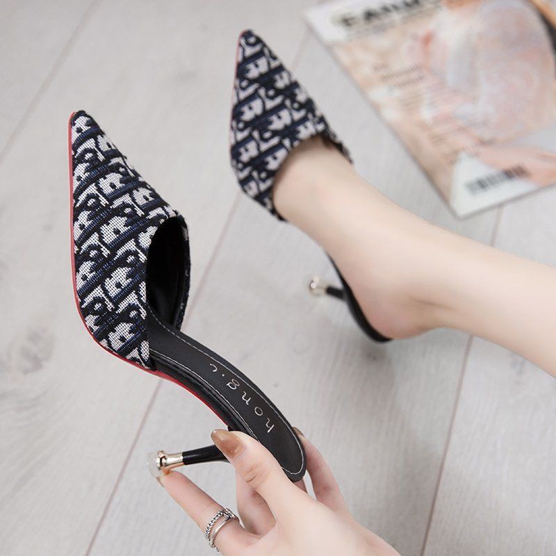 

Restok best seller heelsC801 Free box Size 35-40 Rp.145.000
