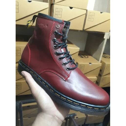 Sepatu boots Dr. Martens Docmart boots murah maroon black brown casual pria