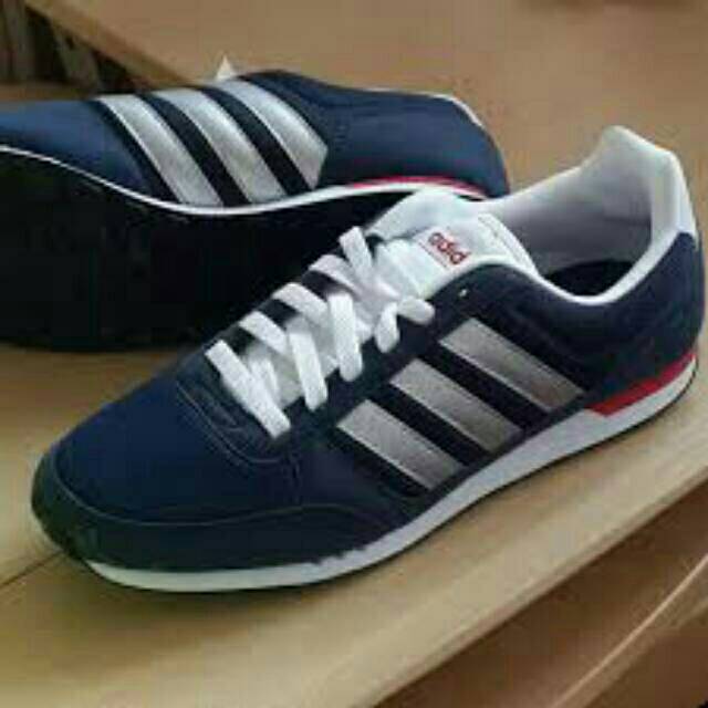 Adidas neo city racer original bnwb