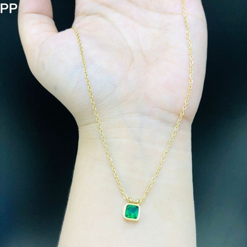 GG Kalung Rantai Classic Batu zicron Hijau Titanium