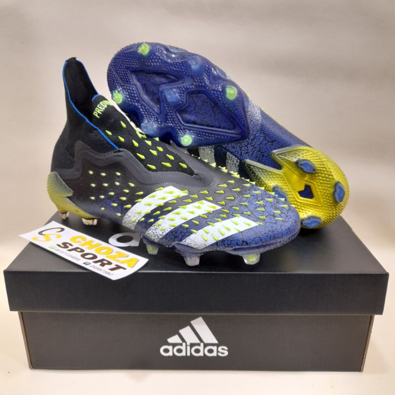 SEPATU BOLA ADIDAS PREDATOR FREAK+ FG - SUPERLATIVE PACK
