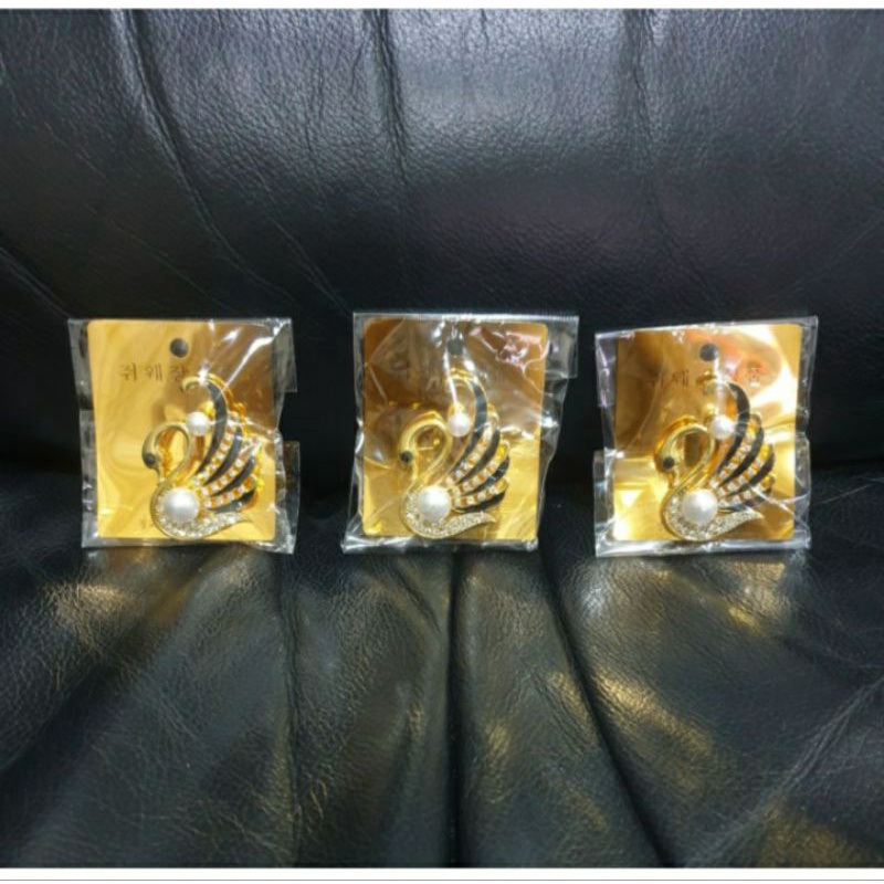 BROS SWAROVSKI ANGSA MEWAH JUMBO