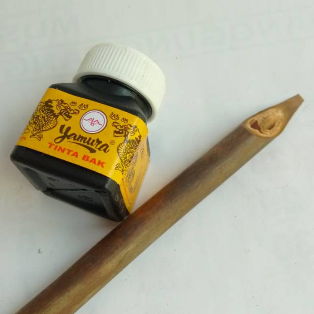 

Paket pena handam isi 1pena dan 1tinta yamura