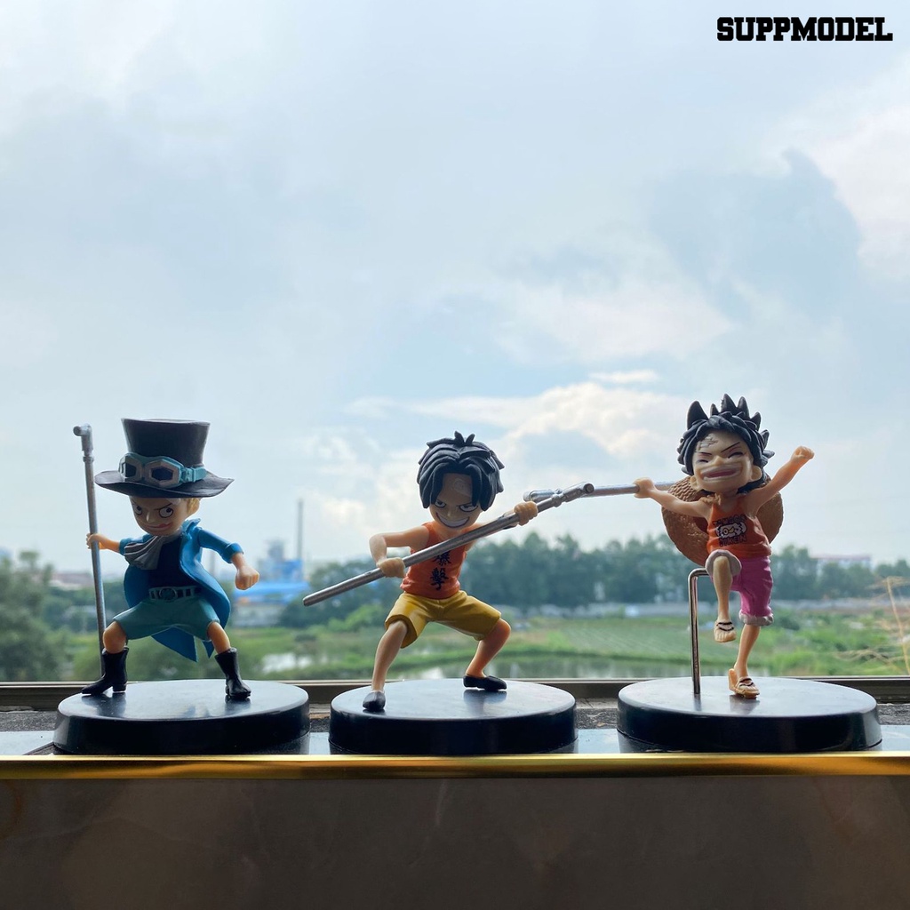 3pcs Action Figure model Anime One Piece Luffy Untuk Dekorasi