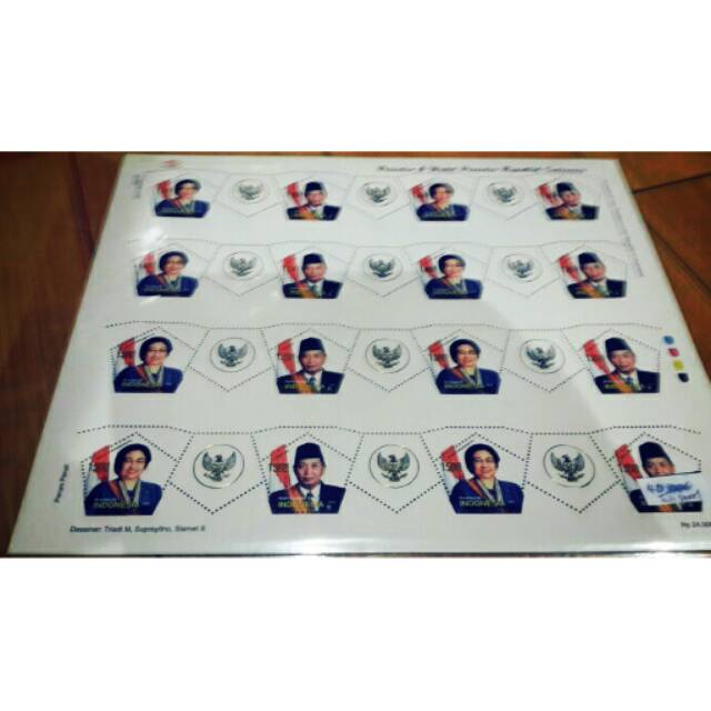 Full sheet perangko President Indonesia dan Wakil thn 2002 ( Megawati dan Hamzah Haz)