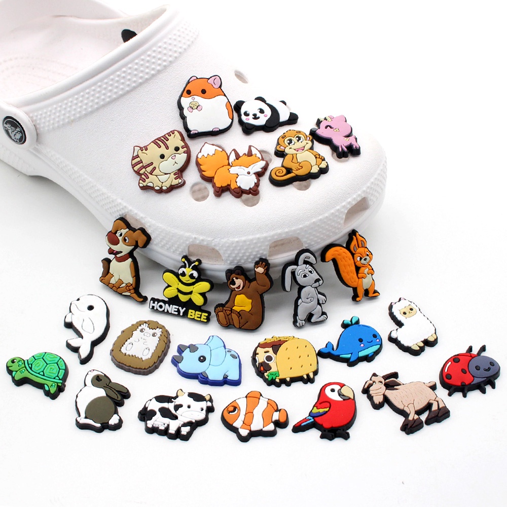 Crocs Pin Jibbitz 1pc Gantungan Sepatu / Sandal Motif Kartun Hewan panda / hamster / Kelinci / Kelinci / Beruang / Beruang / Beruang / Beruang / Beruang Untuk Anak