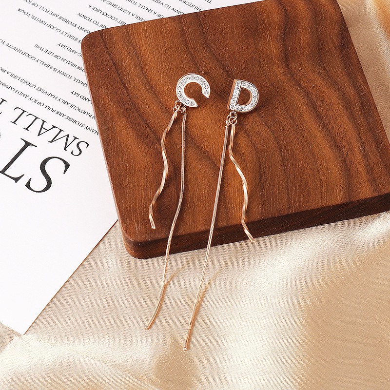 Anting Titanium Korea Anti Pudar Model C D