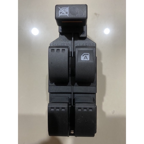 84820-BZ060 master saklar power window all new avanza xenia original